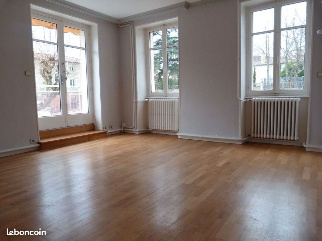 Maison 4 pièces 120 m² · à Thurins · 120 m² · 907 €