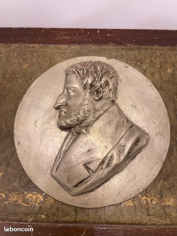 Grand médaillon bronze ancien (image 5)