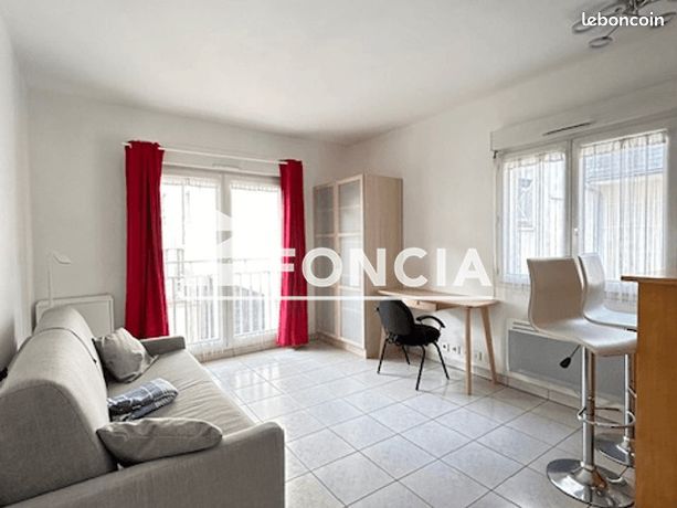 Studio 1 pièce 21 m²