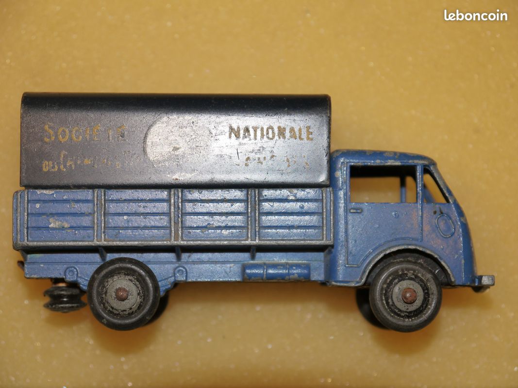 DINKY TOYS Tres Rare Ford Camion Bache Sncf EUR 55,00 - FR