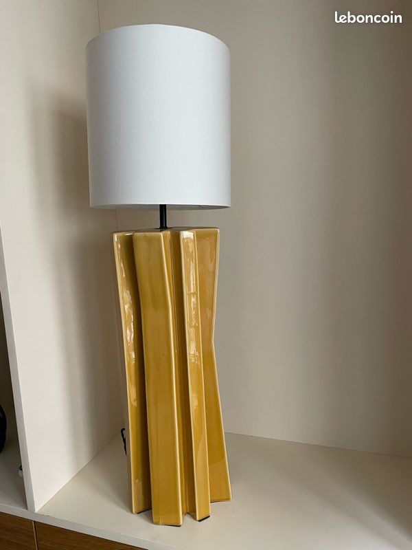 Lampe à poser Yucca de Bob Verhelst (image 3)