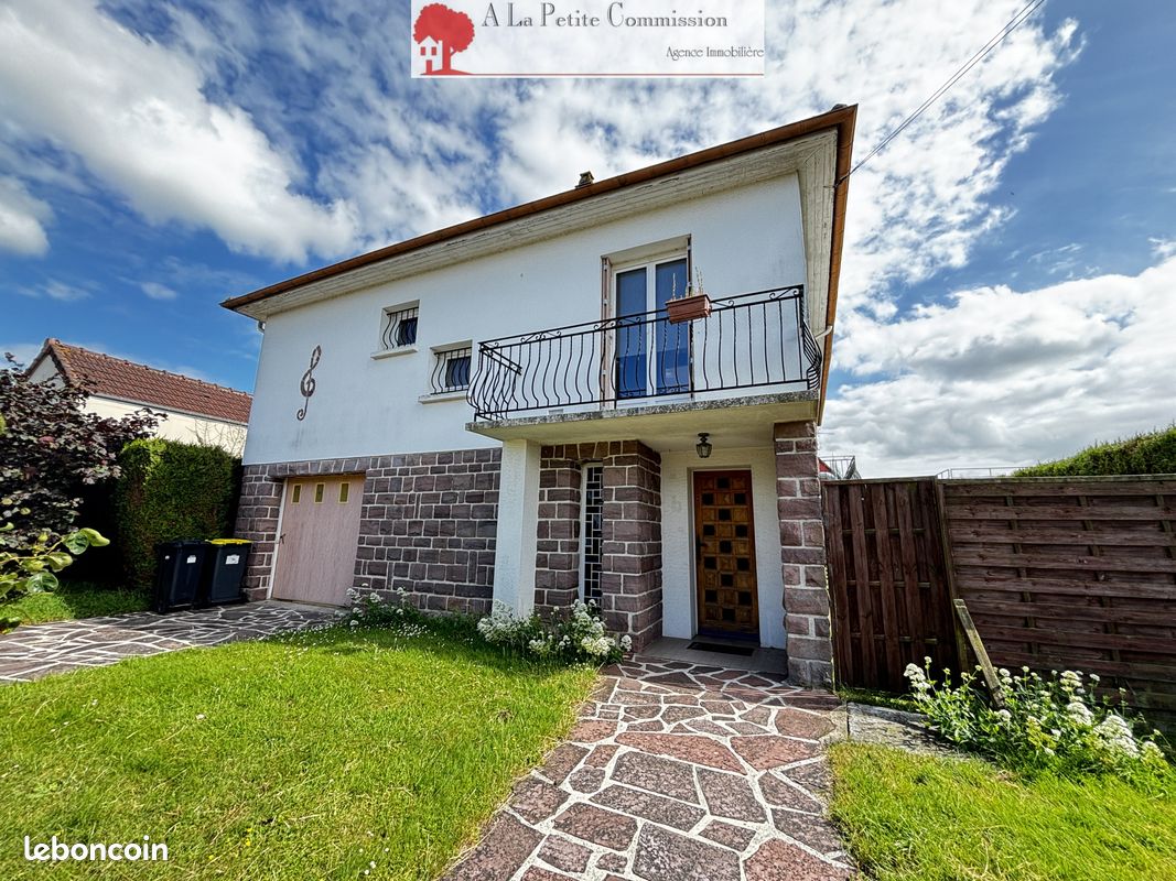 Maison 5 pièces 143 m² · à Courville-sur-Eure · 143 m² · 208 950 €