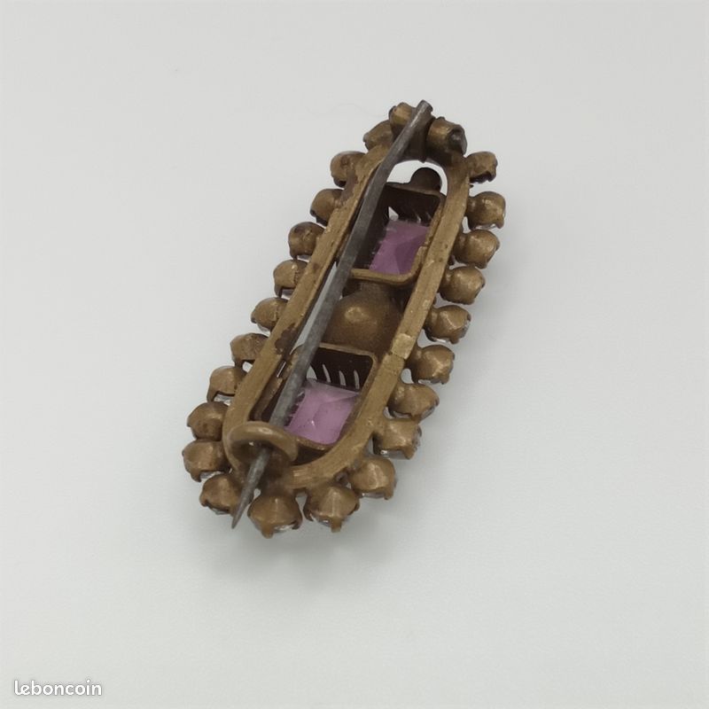 Broche Ancienne Vintage Très Jolie Avec Pierre - Longueur 3 Cm - Accessoire Rétro