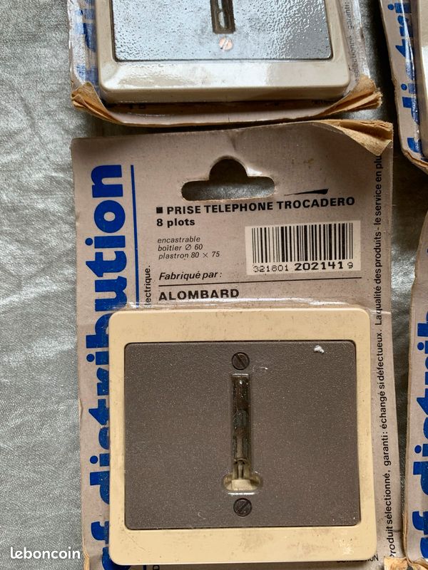 Prise téléphone lot (image 4)