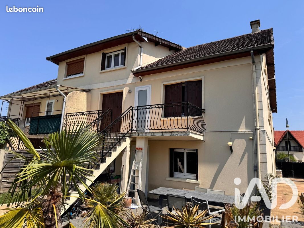 Maison 6 pièces 167 m² · à Sucy-en-Brie · 167 m² · 430 000 €