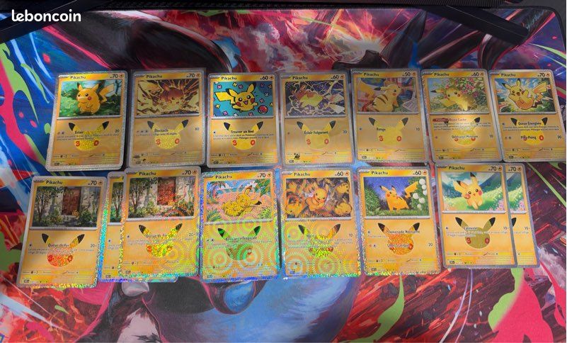 Carte Pokémon Pikachu 30 ans (image 1)