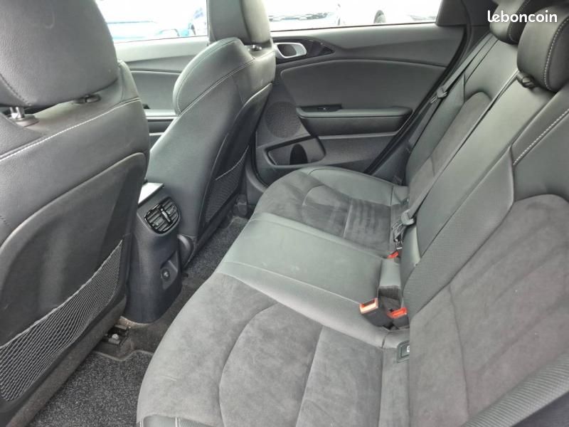 Kia ProCeed 1.0 T-GDI 120ch GT Line Premium (image 15)