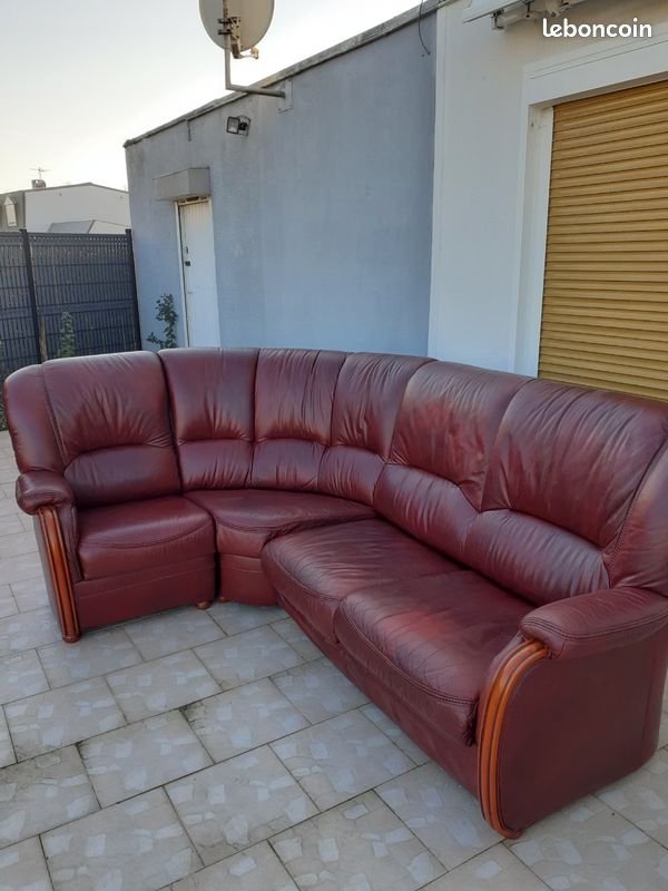 LINEA SOFA Canapé d'angle 100% cuir de buffle Chesterfield BRENTON - Rouge cerise