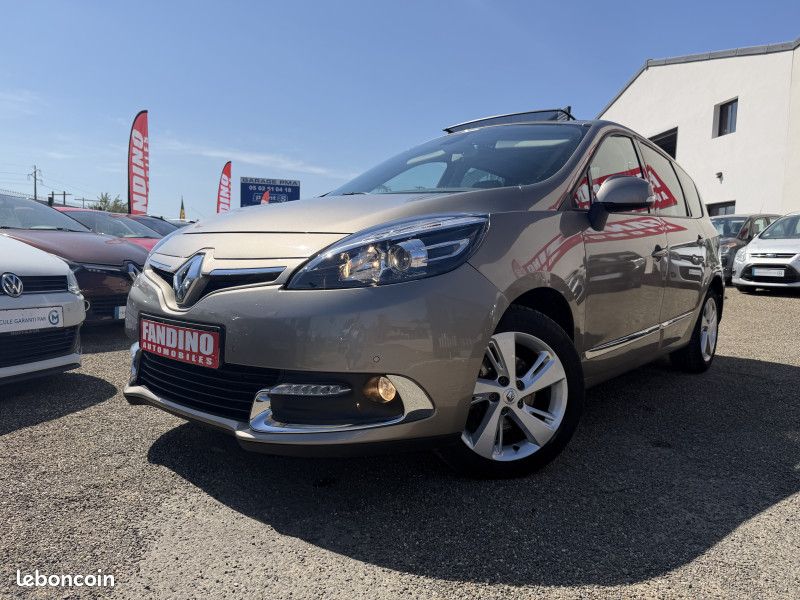 Renault GRAND SCENIC III 1.6 DCI 130CH ENERGY DYNAMIQUE ECO² 5 PLACES (image 12)