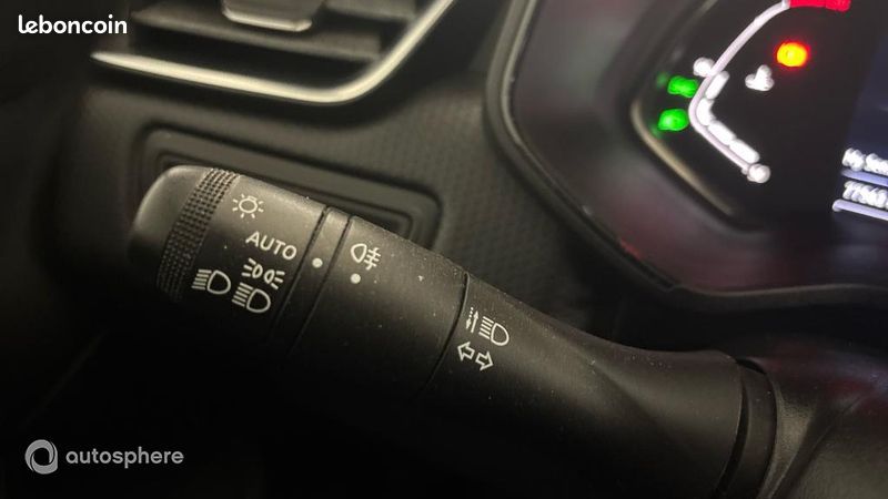Renault Clio 1.3 TCe 140ch Intens -21N (image 23)