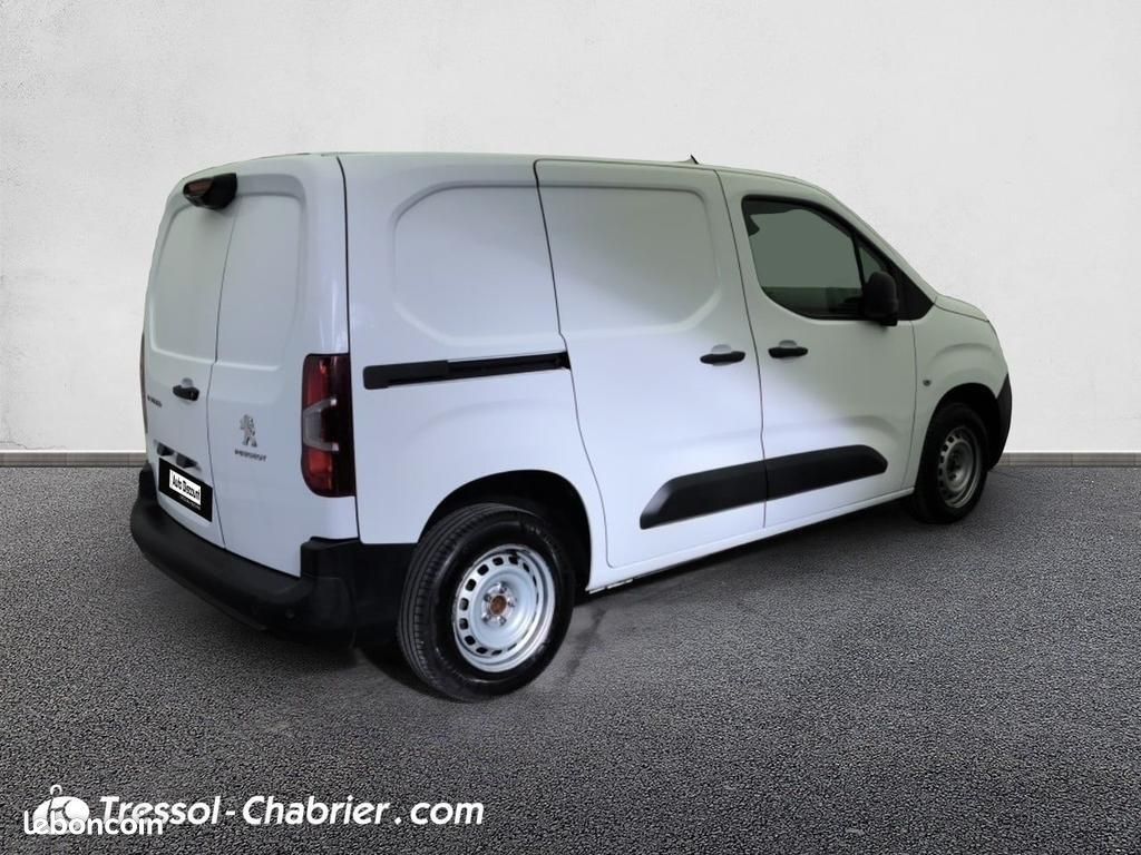 Peugeot Partner FOURGON STANDARD 650 KG BLUEHDI 100 S&S BVM5 ASPHALT (image 2)