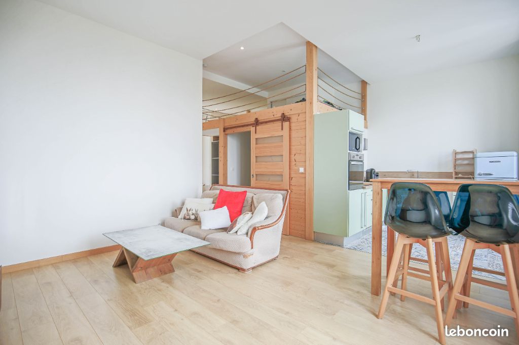 Appartement 2 pièces 51 m² · à Groisy · 51 m² · 888 €/mois