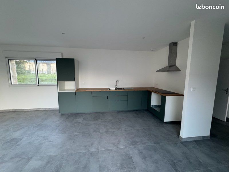Maison 3 pièces 92 m² · à Vallons-de-l'Erdre · 92 m² · 925 €/mois