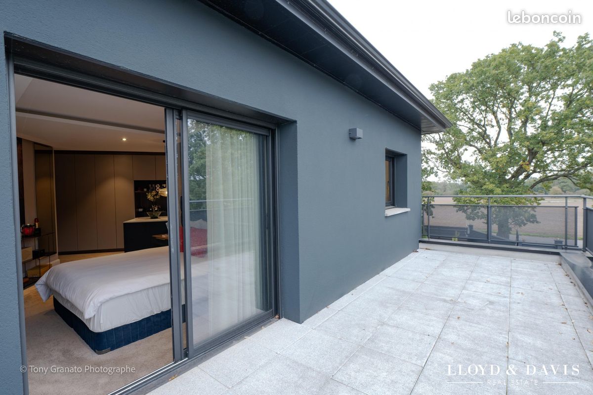 Propriété 11 pièces 400 m² (image 19)