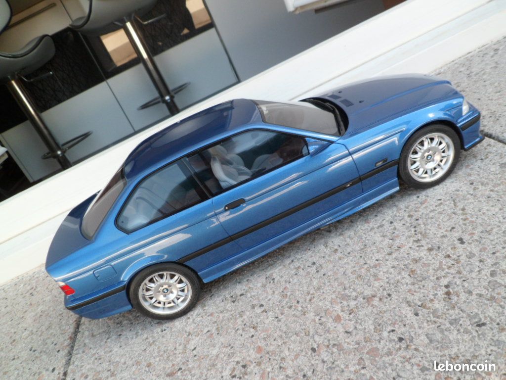 BMW M3 e36 3.2L bleu estoril - pièces et voitures de course à vendre