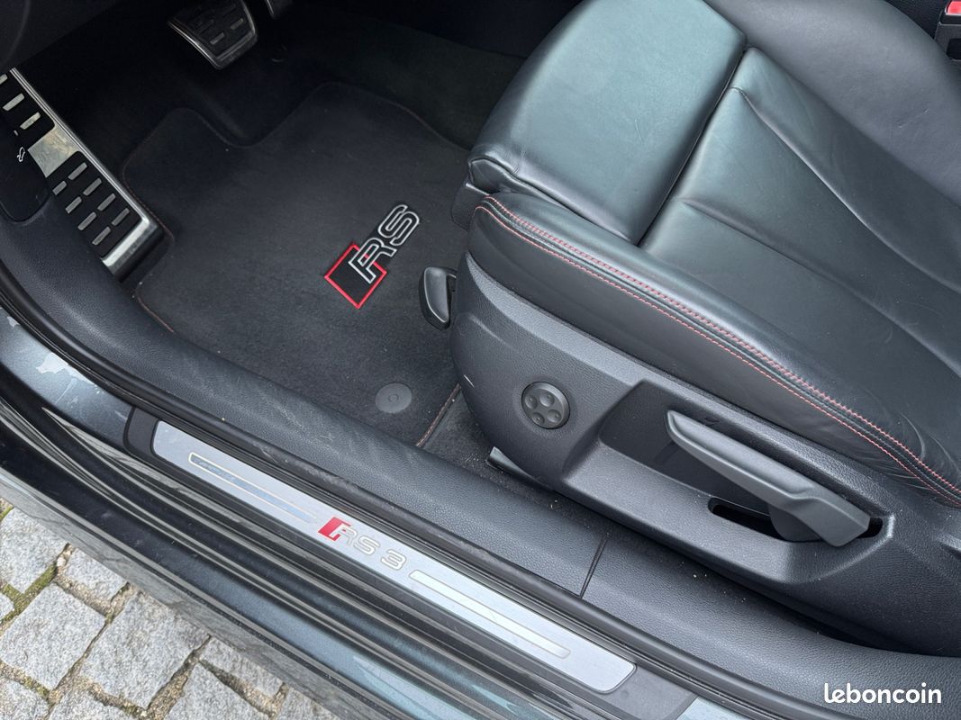 AUDI RS3 SPORTBACK 2.5 TFSI 400 QUATTRO S TRONIC Toit Ouvrant Bang & Olufsen Keyless Suivi Audi Garantie 12 mois (image 19)