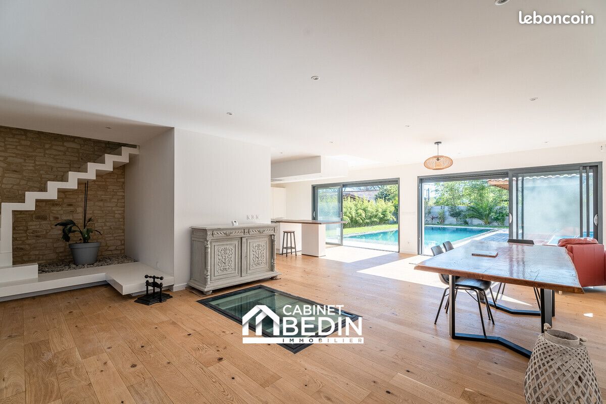 Maison 5 pièces 217 m² · à Cestas · 217 m² · 735 000 €