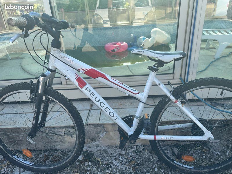 Vélo Peugeot femme blanc (image 1)