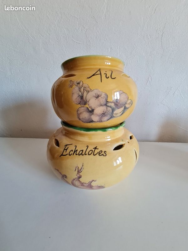 Pots (image 3)
