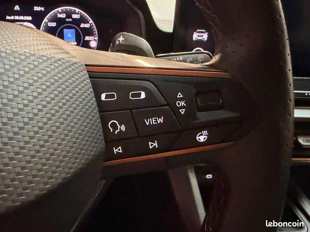 CUPRA FORMENTOR 1.4 e-HYBRID 204 ch DSG6 V / Caméra 360 / Volant chauffant (image 20)