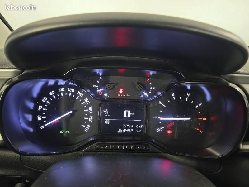 Citroen C3 1.2 PureTech 83ch S&S Shine (image 20)
