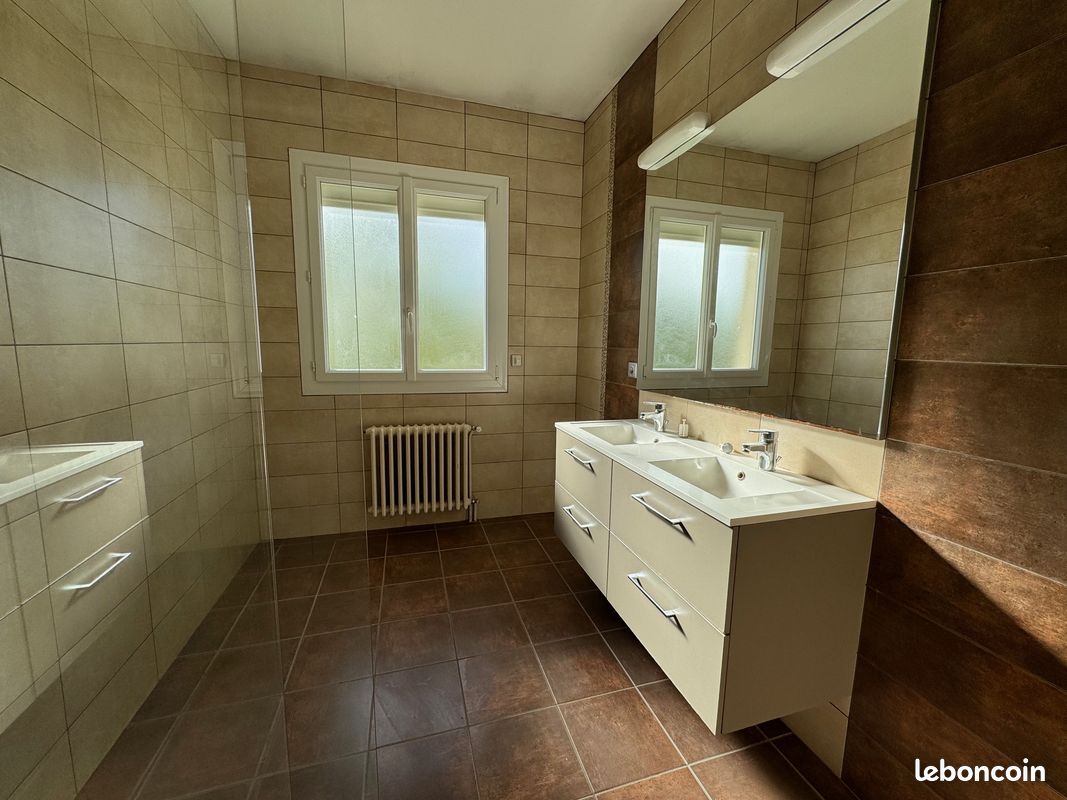 Pavillon 6 pièces 152 m² - Feytiat 87220 (image principale 13)
