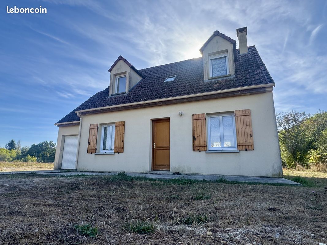 Maison 5 pièces 95 m² · à Noyers · 95 m² · 166 000 €