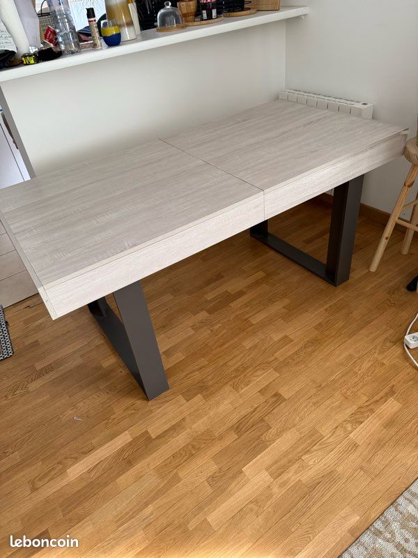 Table 80x160 (image 1)