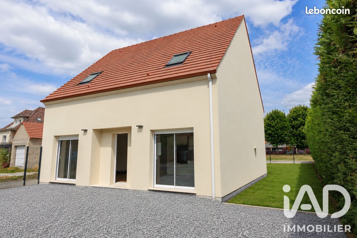 Maison 4 pièces 107 m² · à Mouy · 107 m² · 282 000 €