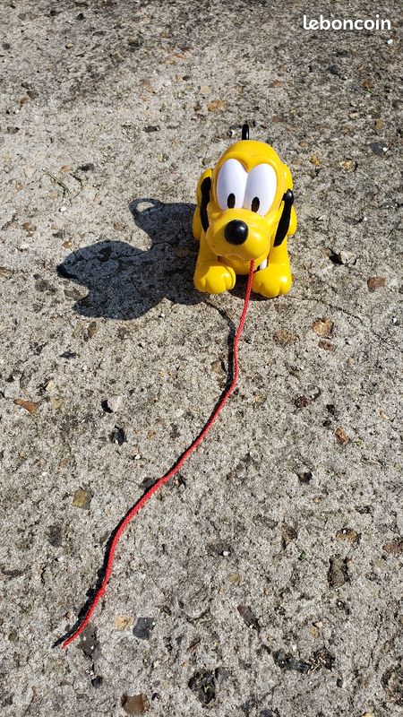 Jouet disney pluto chien à tirer pour bébé (image 2)