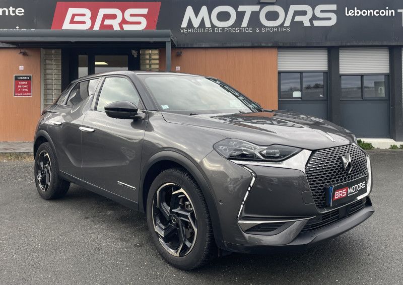 Ds DS 3 CROSSBACK PURETECH 130CH GRAND CHIC AUTOMATIQUE 109G (image 1)