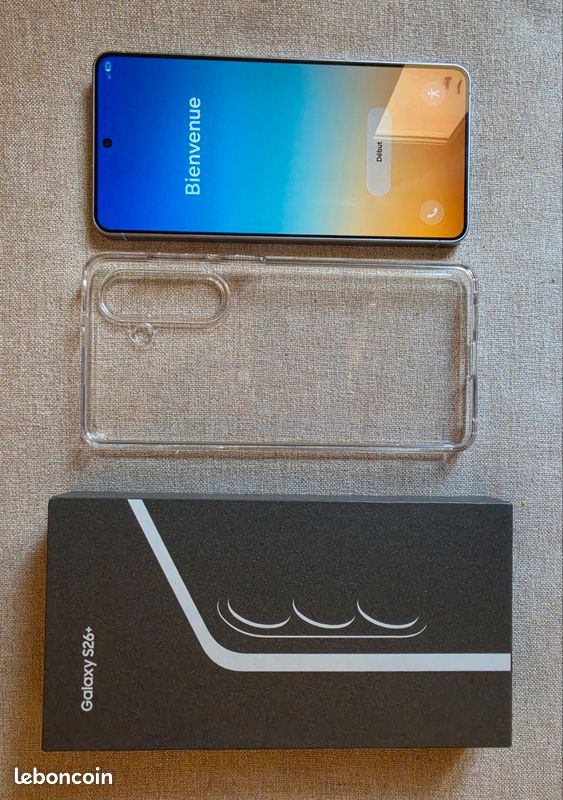 Samsung Galaxy S26+ 512 Go - Gris Exclusif - État neuf (image 1)