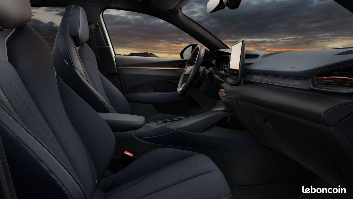 CUPRA Terramar 1.5 eTSI Hybrid 150 ch DSG7 V (image 6)