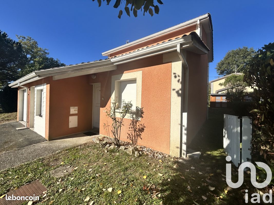 Maison 5 pièces 95 m² · à Fargues-Saint-Hilaire · 95 m² · 285 000 €
