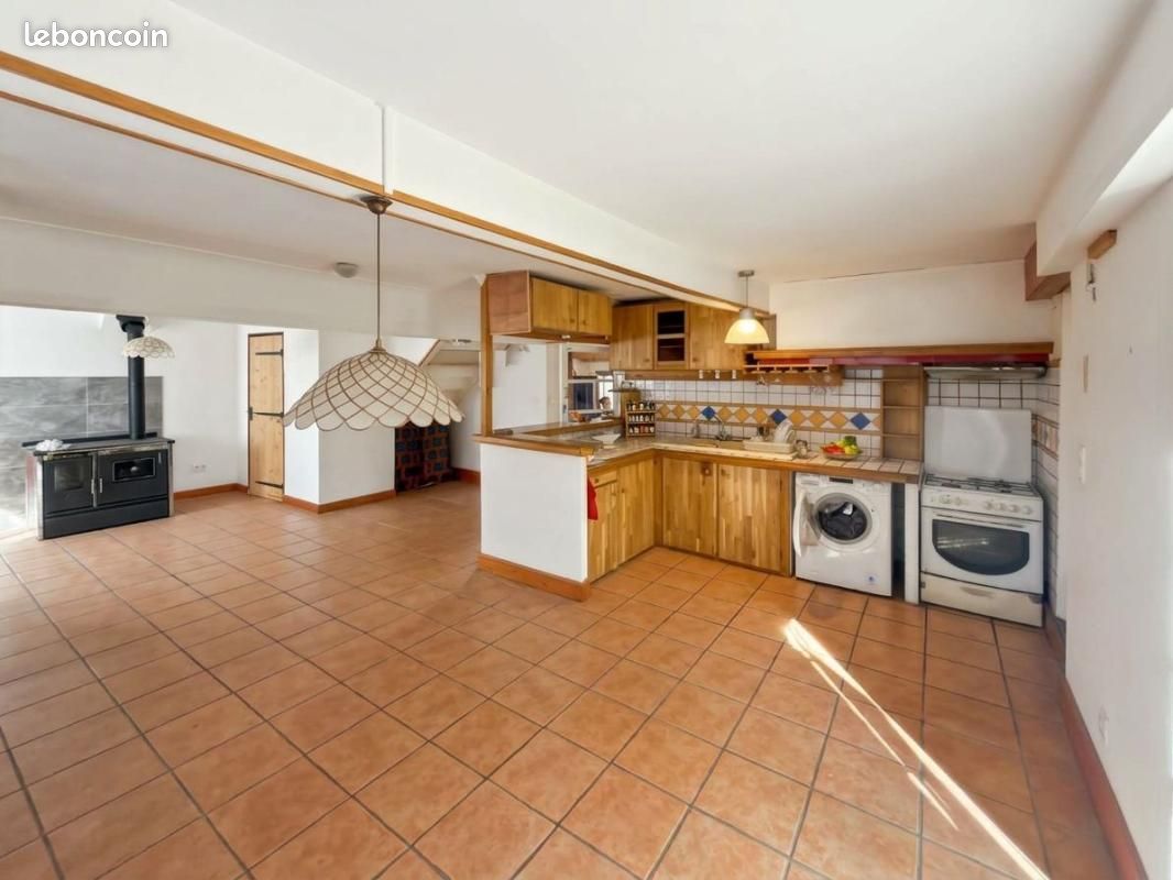 Maison 4 pièces 124 m² · à Rouffiac-Tolosan · 124 m² · 359 000 €