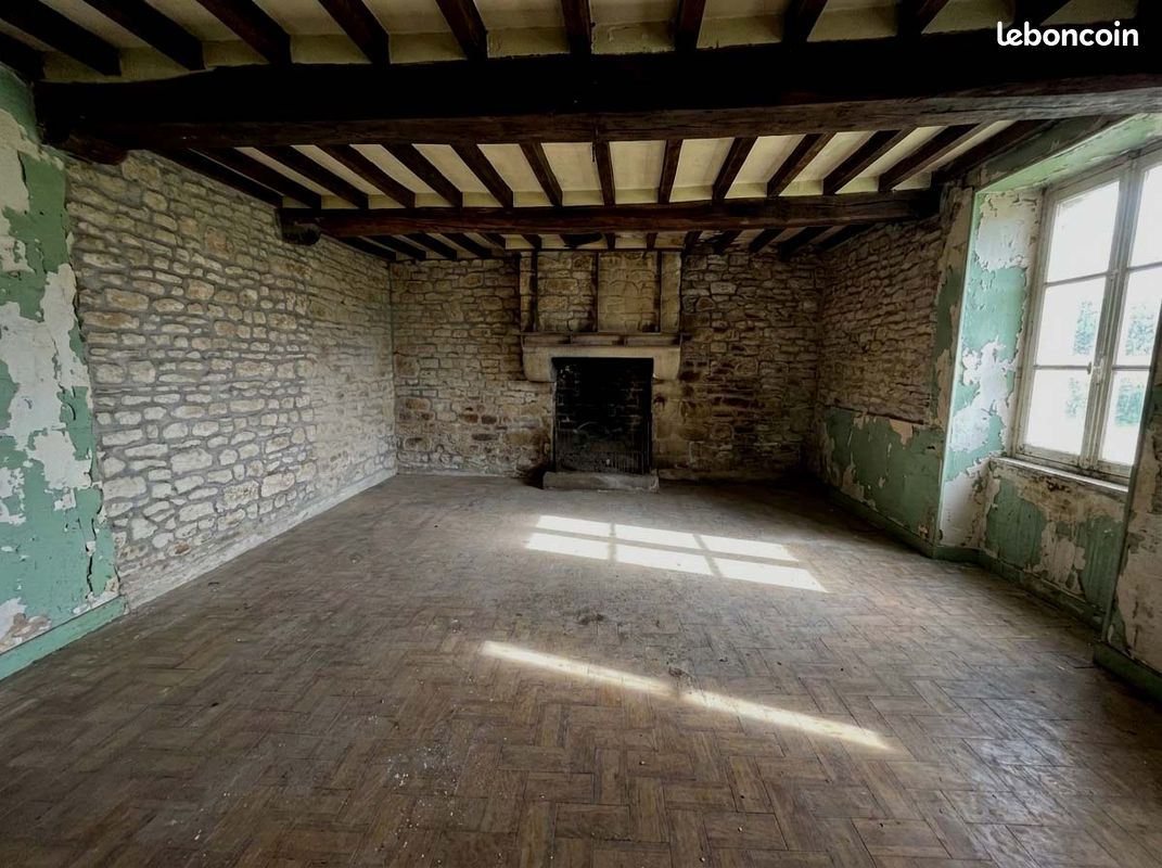 Maison 6 pièces 185 m² · à Courseulles-sur-Mer · 185 m² · 240 000 €