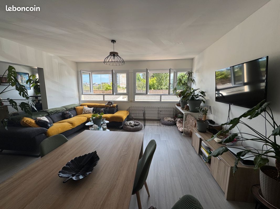 Appartement 4 pièces 88 m² · à Châteauroux · 88 m² · 65 000 €