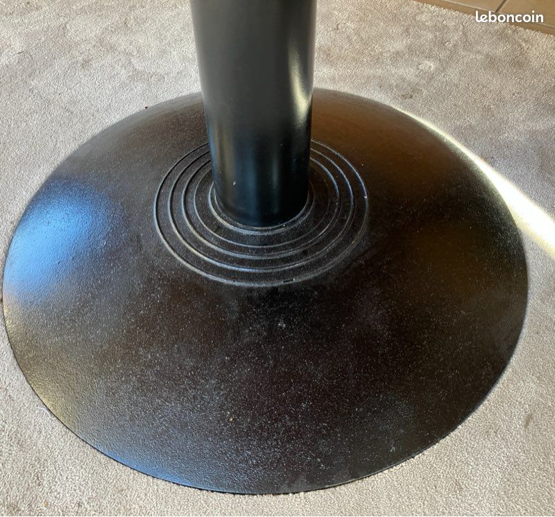Table ronde tulipe (image 2)