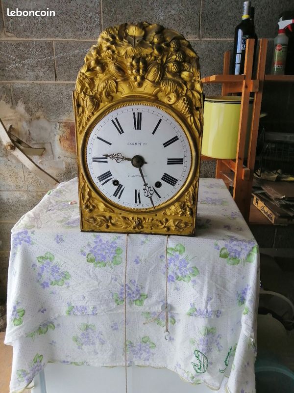 Pendule encienne contoise sens le coffre en état de marche (image 1)
