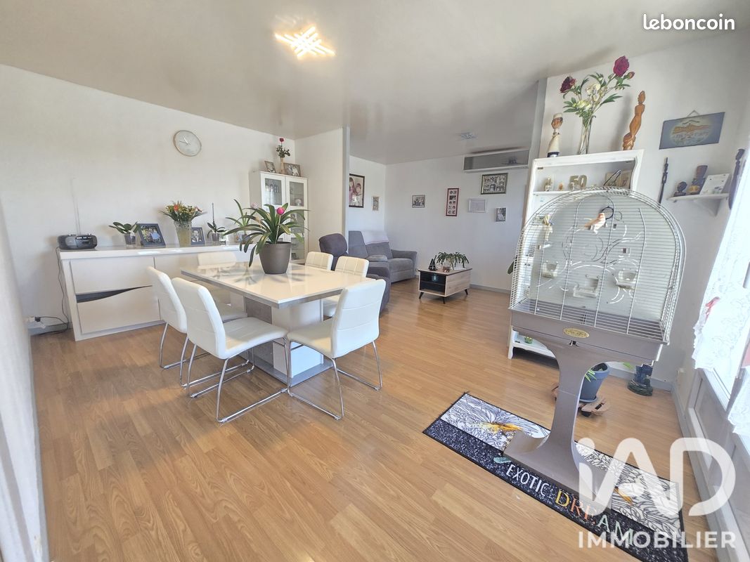 Maison 4 pièces 93 m² · à Chéroy · 93 m² · 185 000 €