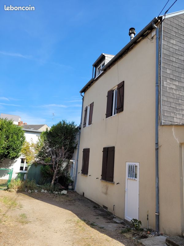 Appartement 1 pièce 25 m² · à Orléans · 25 m² · 350 €/mois