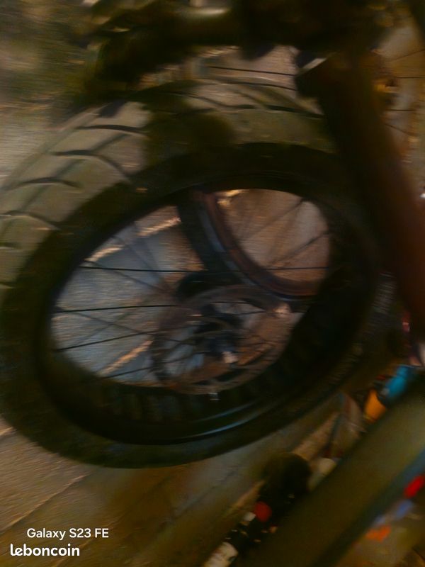 Vide garage (image 2)