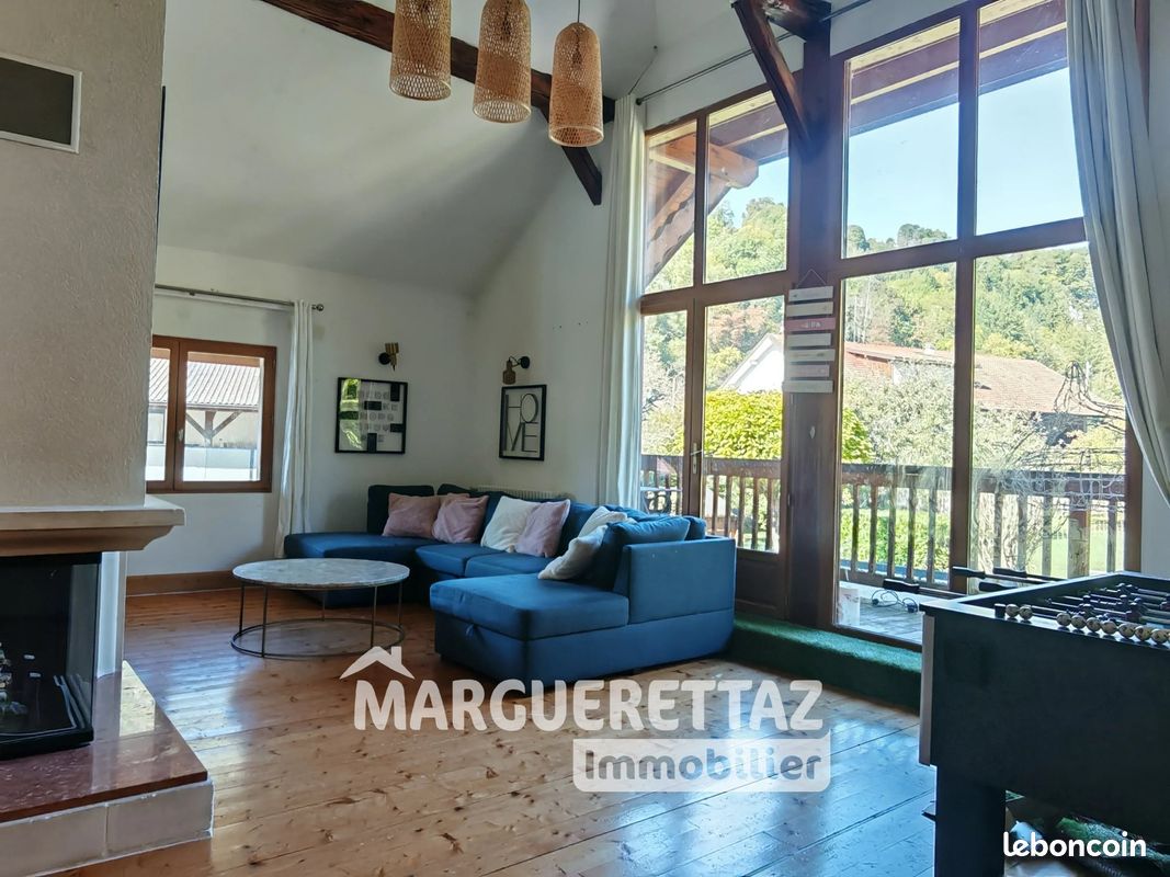 Maison 6 pièces 193 m² · à Marignier · 193 m² · 475 000 €