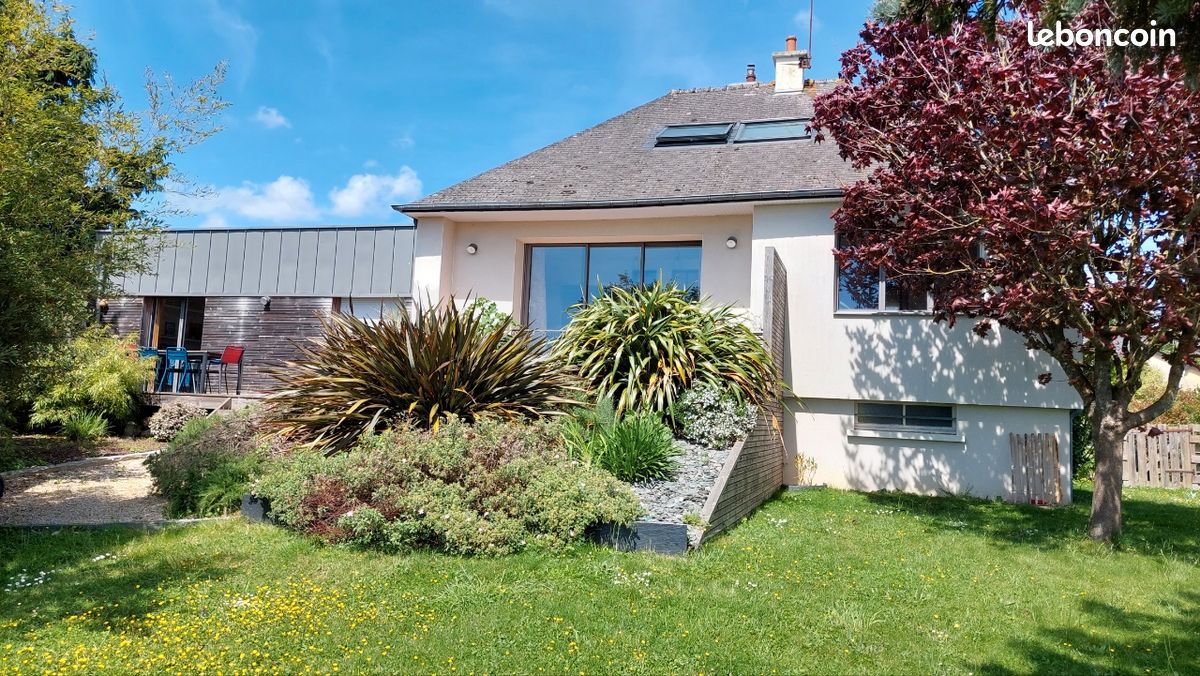 Maison 6 pièces 146 m² · à Thorigné-Fouillard · 145,5 m² · 498 000 €