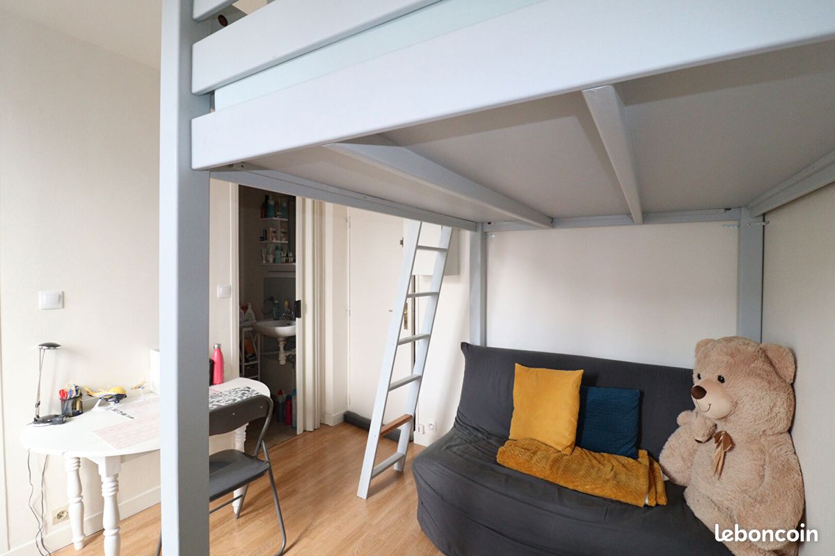 Studio 1 pièce 15 m² (image 1)