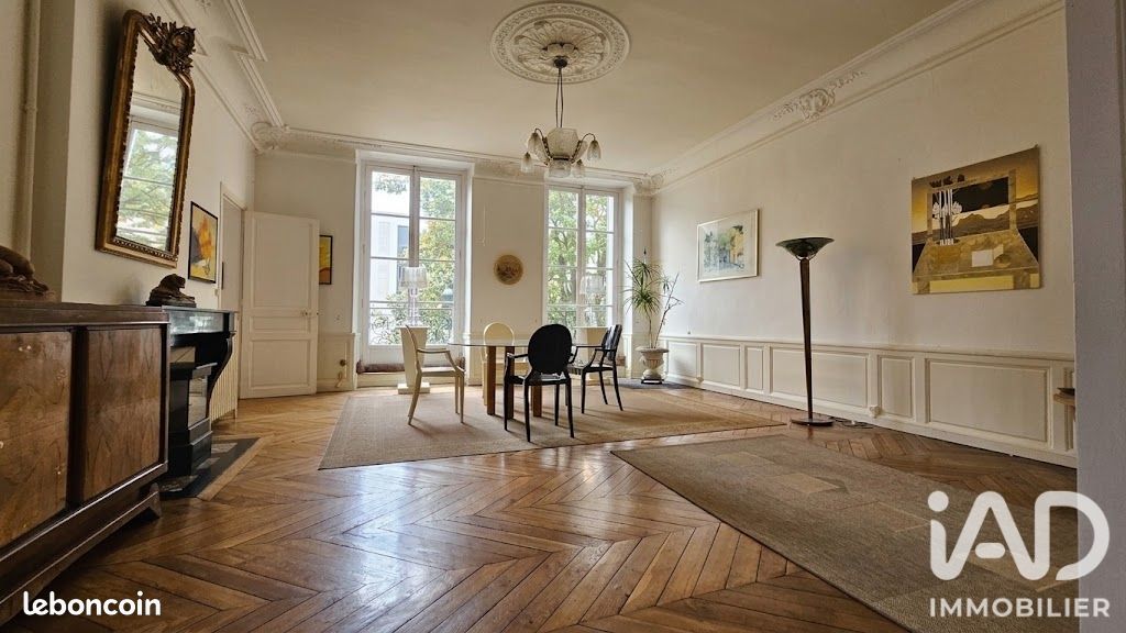 Appartement 6 pièces 180 m² · à Orléans · 180 m² · 595 000 €