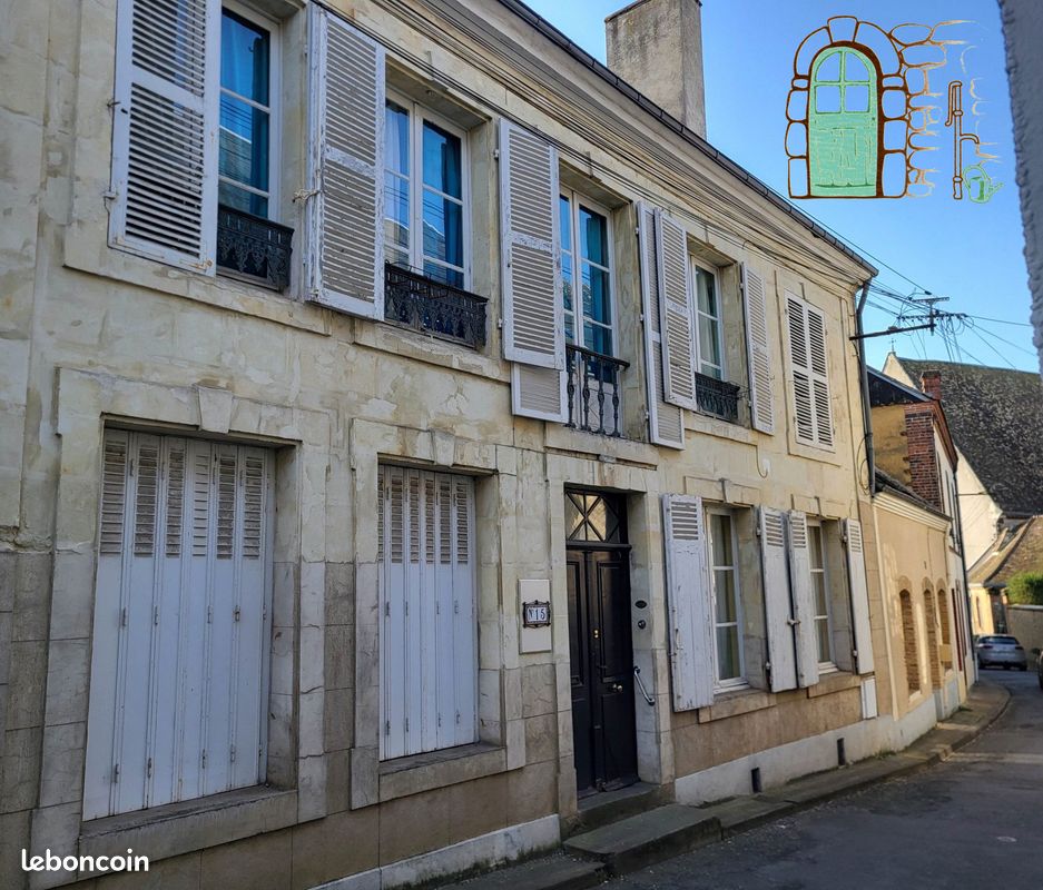 Maison 6 pièces 228 m² · à Mondoubleau · 228 m² · 136 500 €