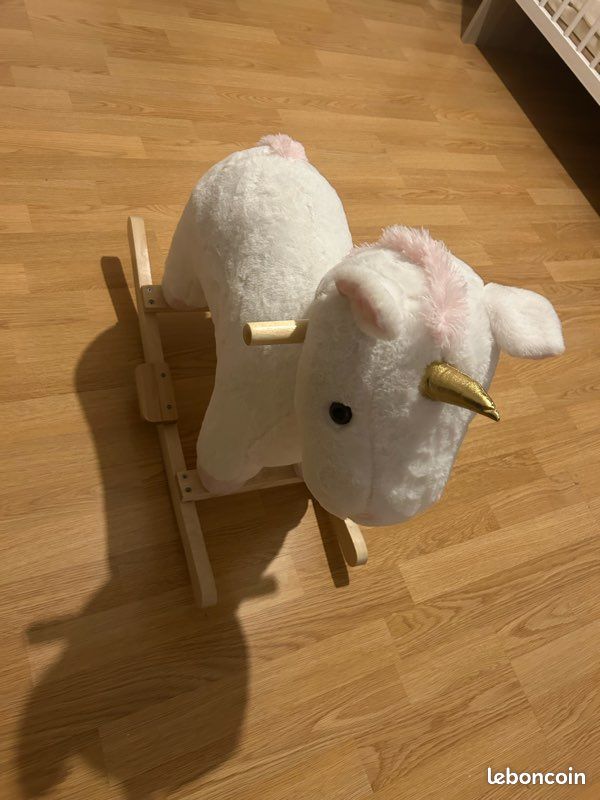 Bascule licorne (image 3)