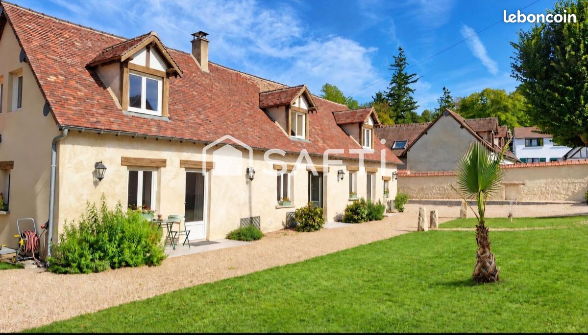 Maison 4 pièces 143 m² · à Coulombs · 143 m² · 335 000 €