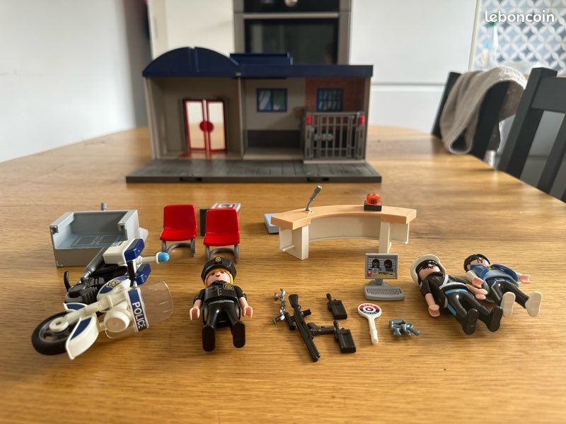 Caserne de police play mobile city (image 8)
